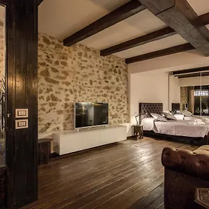 https://trinita-dei-monti-suite.it-romehotels.com
